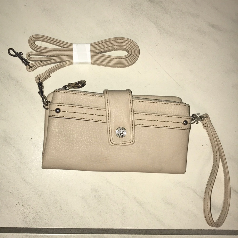 NWOT Wallet clutch